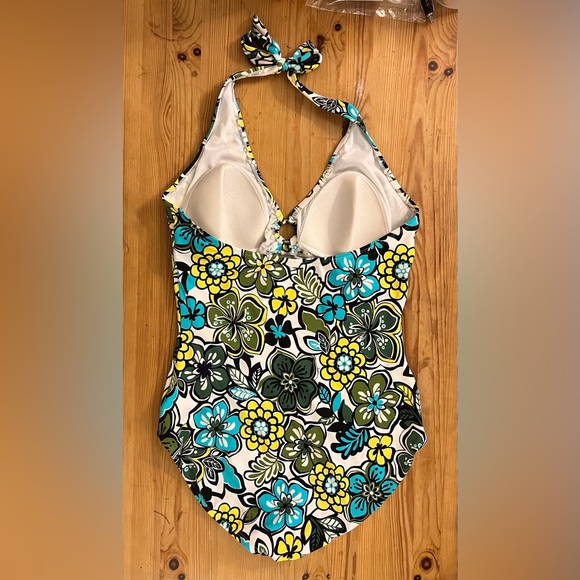 Women’s Speedo Floral One-piece Swimsuit NWT - Picture 2 of 7